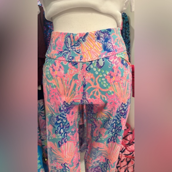 Lilly Pulitzer Pants UPF 50+ - Picture 1 of 2